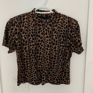 Mock neck cheetah print T-shirt